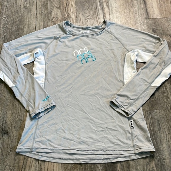 NRS Women’s H2Core Silkweight Grey and White long Sleeve Shirt, size large - Picture 1 of 10
